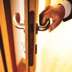 Logan Locksmith Shop Sylmar, CA 818-491-5032 - emergency-opening