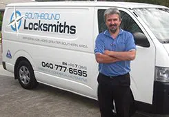 Logan Locksmith Shop Sylmar, CA 818-491-5032 - mobile-locksmith